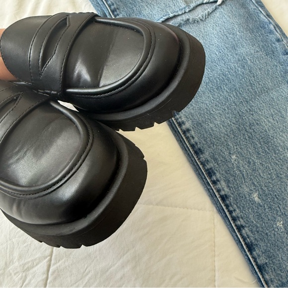 Women's Archie Loafer Flats - A New Day™ Size 6 - Picture 3 of 7